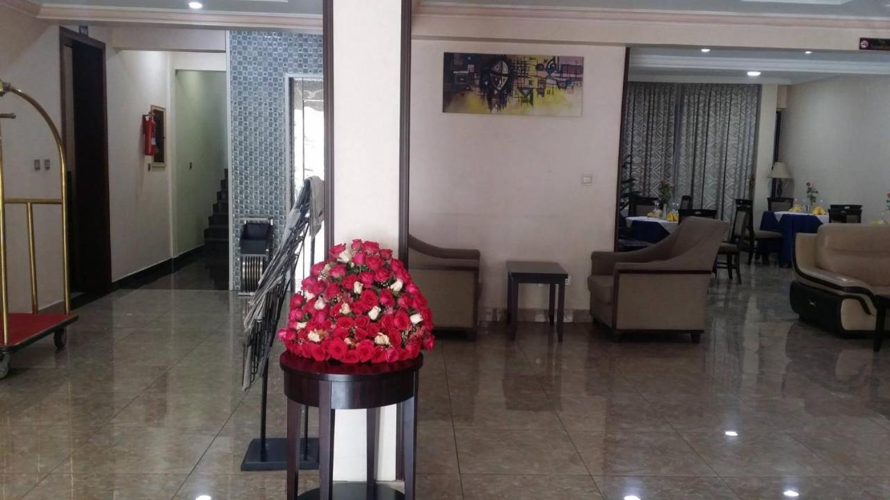 Southern Addis Hotel Exterior photo